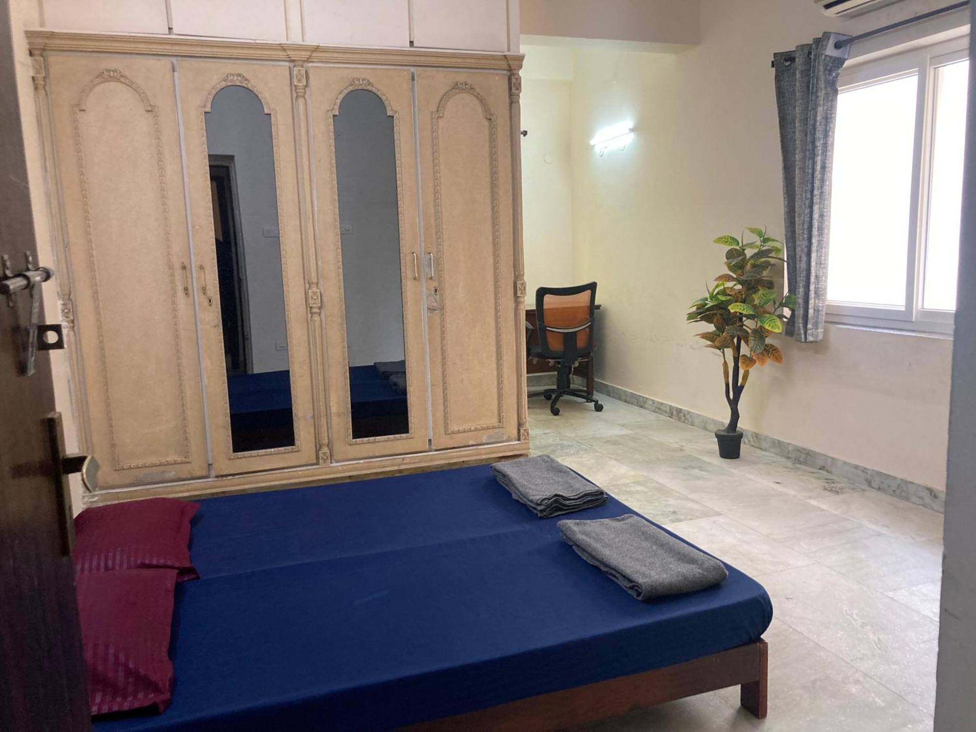 Elysium Inn Hyderabad Bagian luar foto