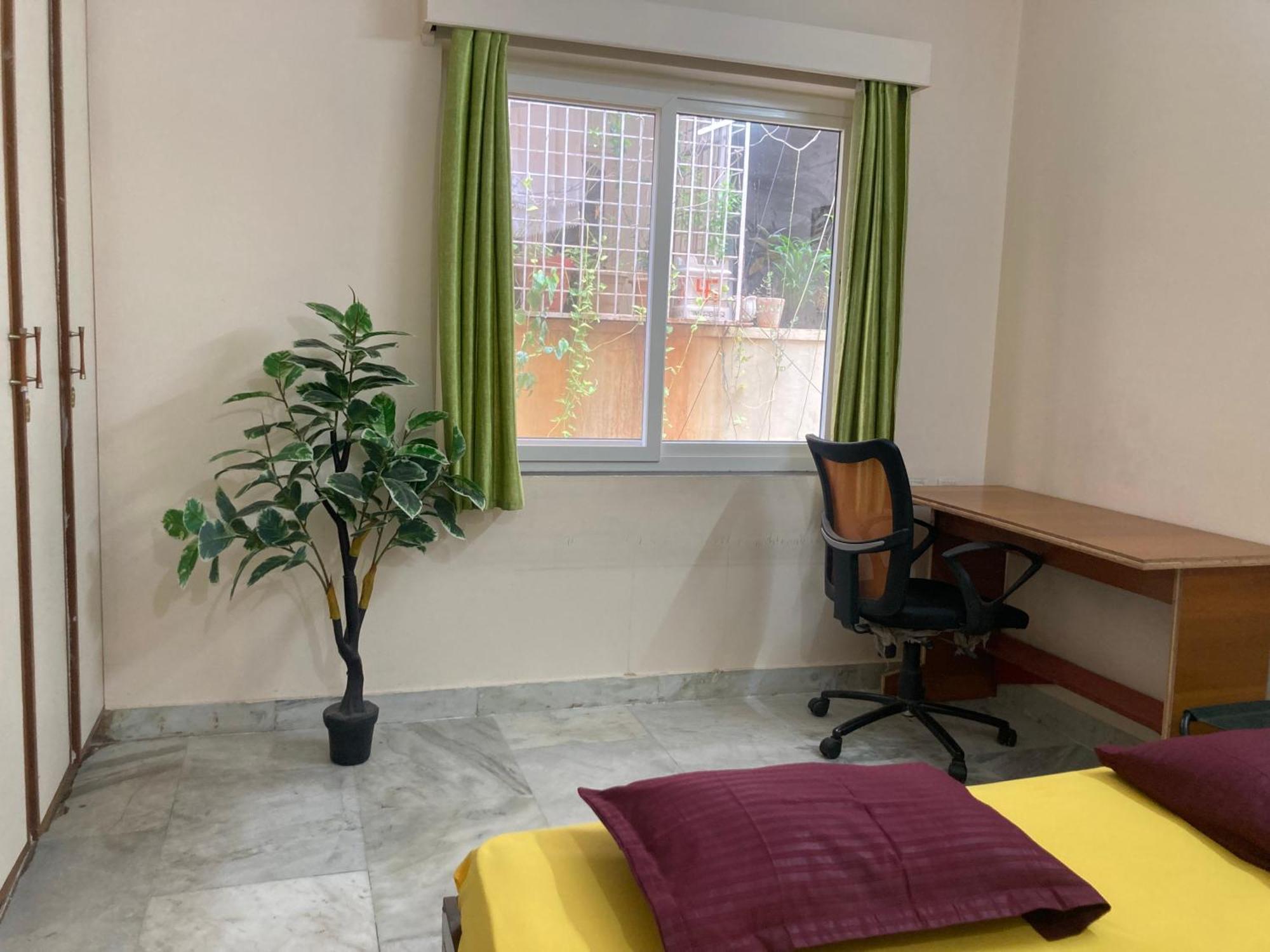 Elysium Inn Hyderabad Bagian luar foto