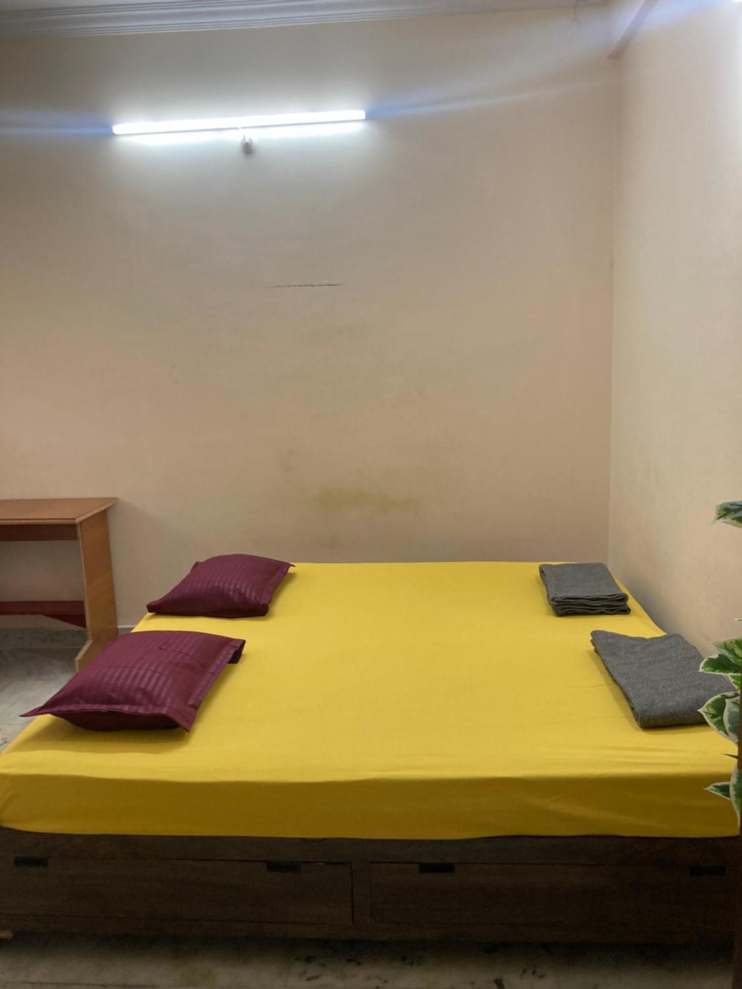 Elysium Inn Hyderabad Bagian luar foto