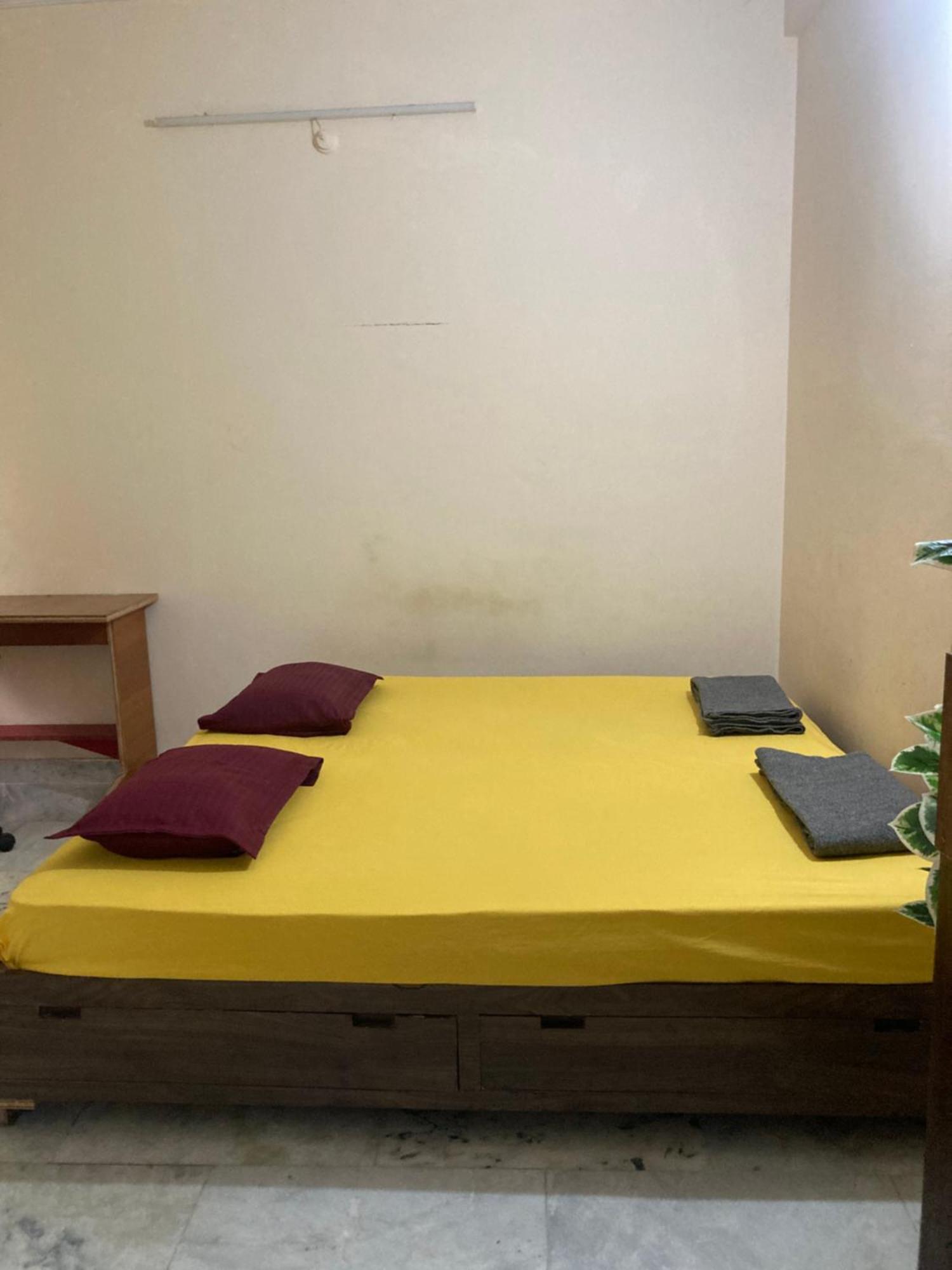 Elysium Inn Hyderabad Bagian luar foto